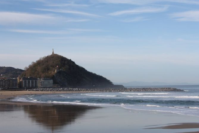 Playa La Zurriola de San Sebastian: foto en Donostia-San Sebastián