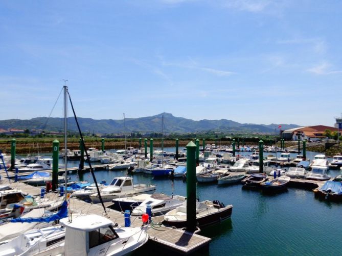 puerto de Hondarribia: foto en Hondarribia