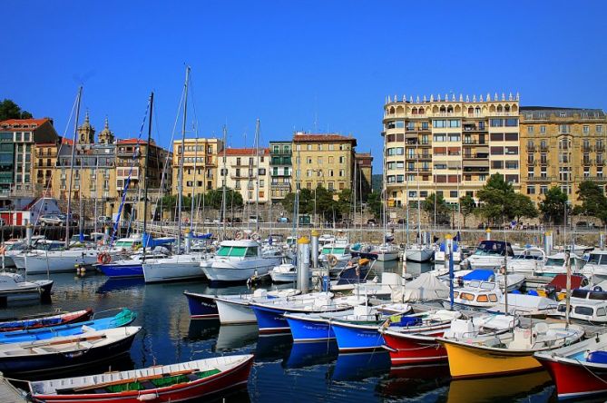 El puerto de San Sebastian: foto en Donostia-San Sebastián