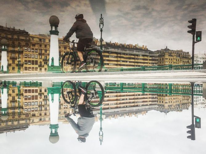 Reflejos: foto en Donostia-San Sebastián