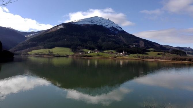 Reflejos.: foto en Arrasate-Mondragón