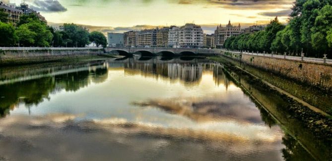 Rio cristalino: foto en Donostia-San Sebastián