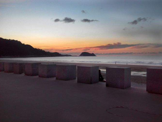 Robémosle tiempo al tiempo.: foto en Zarautz