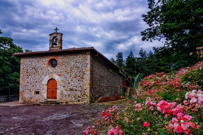 Santa Barbara en primavera: foto en Urretxu