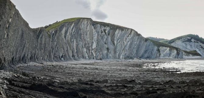 Sierras geologicas: foto en Zumaia