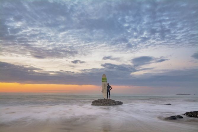 Surfeando en Deba: foto en Deba