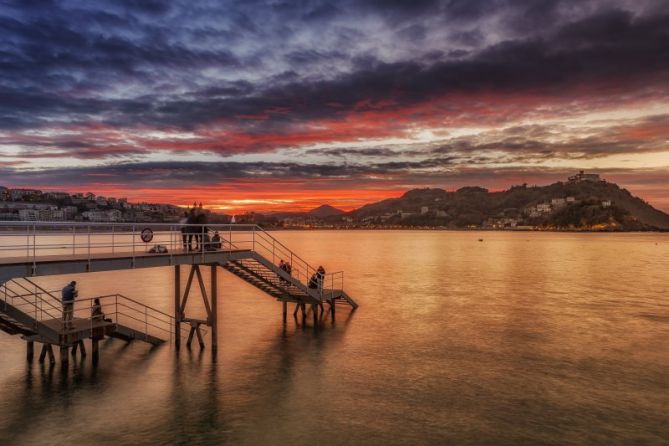 Tarde oscura: foto en Donostia-San Sebastián