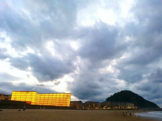 En Transición...: foto en Donostia-San Sebastián