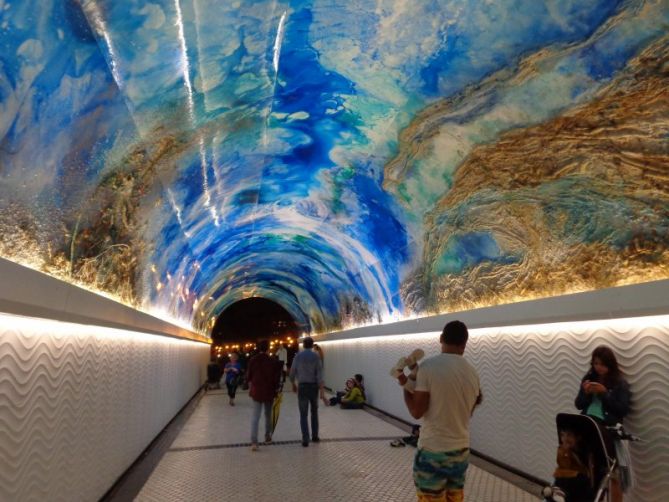 Túnel del pico del loro: foto en Donostia-San Sebastián