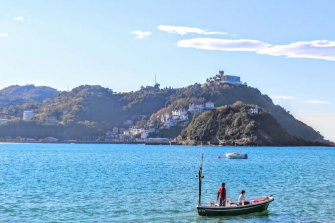 TXALUPA: foto en Donostia-San Sebastián