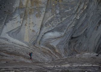 Aspaldiko lurretan oinez