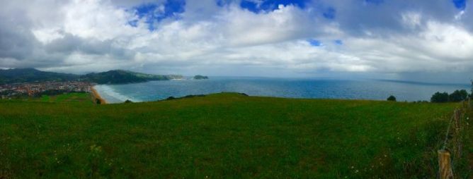 Dia de nubes: foto en Zarautz