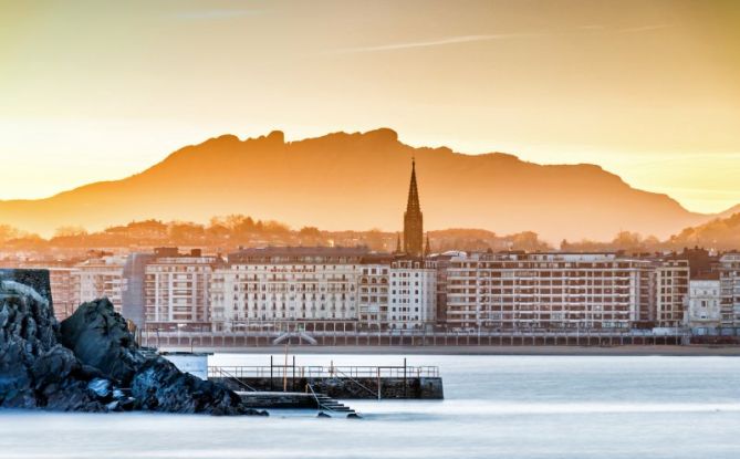 Amanece en la capital: foto en Donostia-San Sebastián