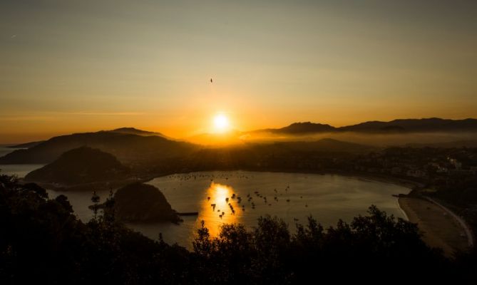 Amanecer dorado: foto en Donostia-San Sebastián