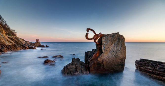 Amanecer en un lugar magico: foto en Donostia-San Sebastián