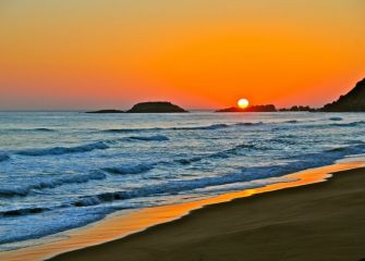 Amanecer en la playa de Zarautz 