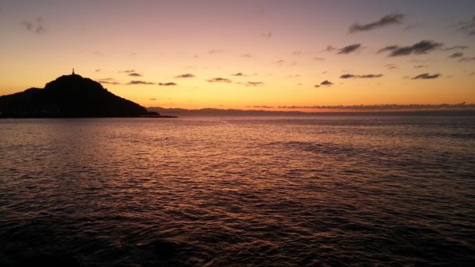 Anochecer en la Zurriola: foto en Donostia-San Sebastián