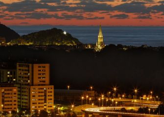 Anocheciendo en Donosti