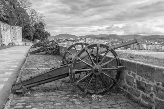 Artillero dale fuego...: foto en Donostia-San Sebastián