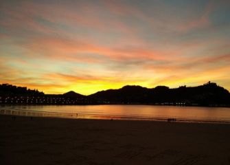 Atardecer en la bahia de la concha