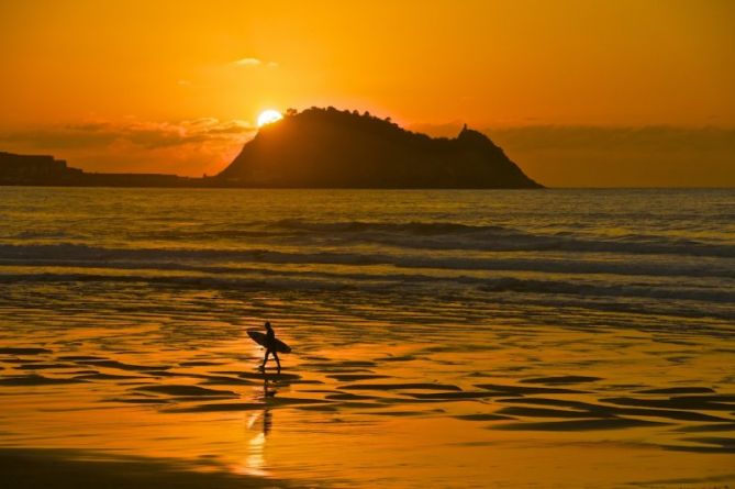 Atardecer en la costa : foto en Zarautz