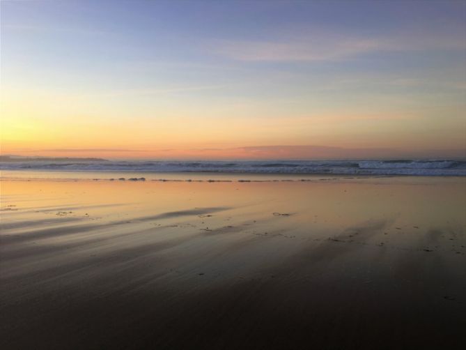 Atardecer infinito de la Zurriola: foto en Donostia-San Sebastián