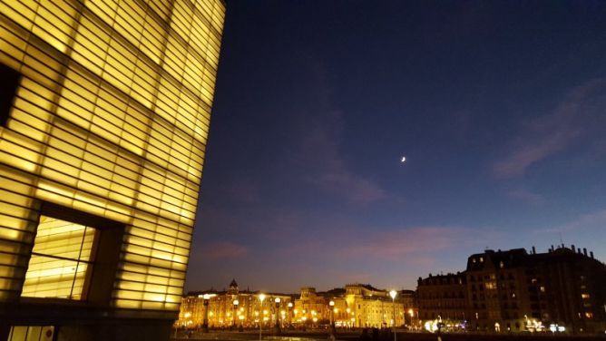 Atardecer en el Kursaal: foto en Donostia-San Sebastián