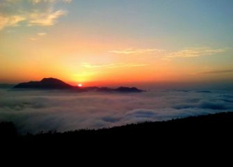 Atardecer en la montaña