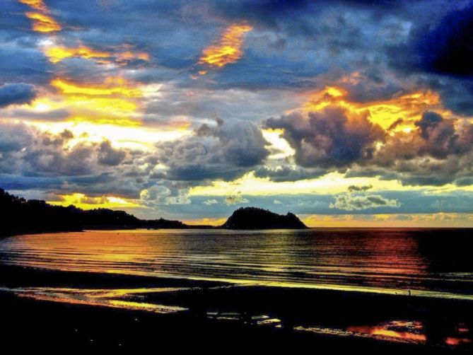 Atardecer en la playa de Zarautz : foto en Zarautz