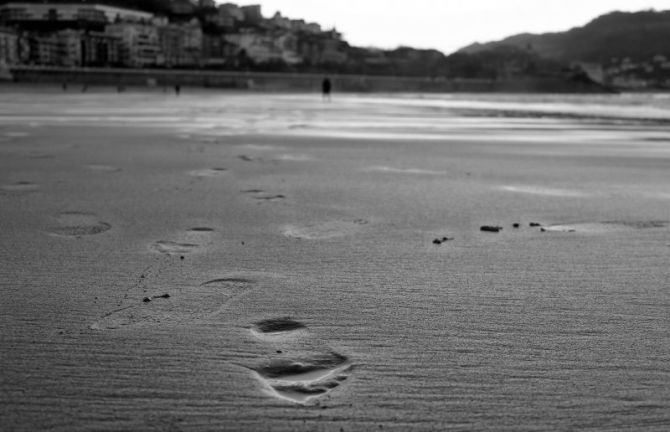 Camina siempre hacia adelante: foto en Donostia-San Sebastián