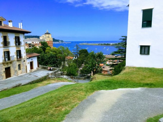 Camino al mar: foto en Hondarribia