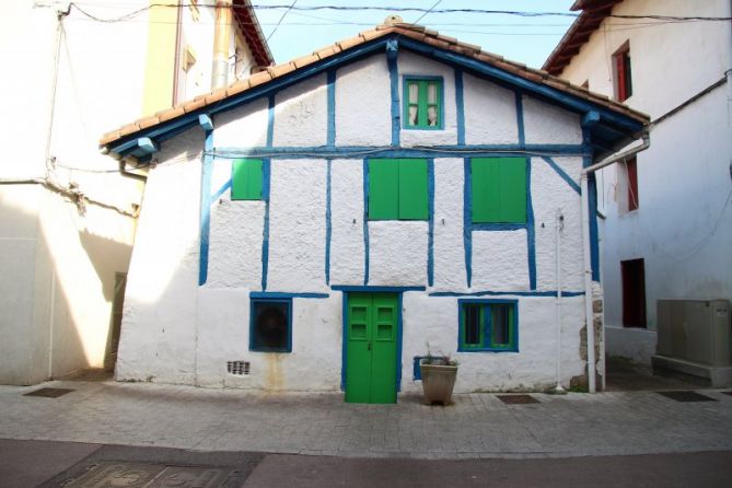 Casa típica hondarribitarra: foto en Hondarribia