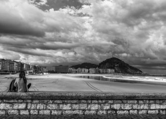 La chica de la Zurriola