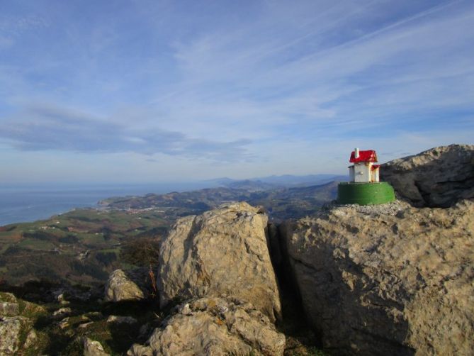 Cima del Andutz.: foto en Deba