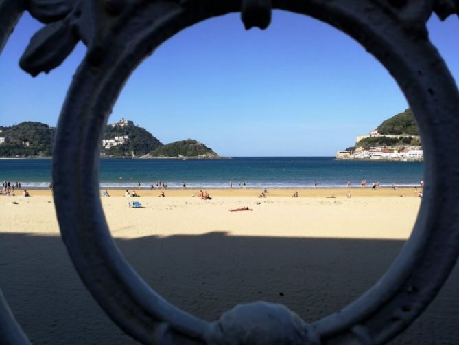 Desde la barandilla: foto en Donostia-San Sebastián