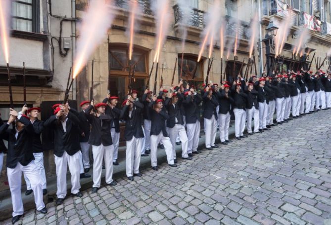 Deskarga: foto en Hondarribia