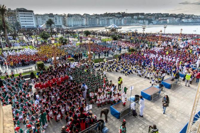 Donosti eguna: foto en Donostia-San Sebastián