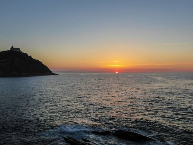 Donostia apaga la luz: foto en Donostia-San Sebastián