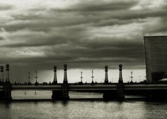 Donostia txuri/beltz.