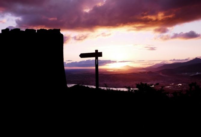 Egunsentia Santa Barbaran. Txingudi.: foto en Hondarribia