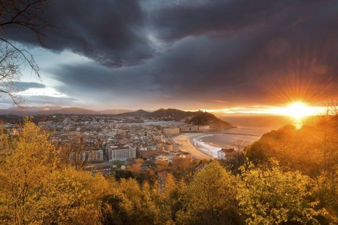 eguzki sarrera: foto en Donostia-San Sebastián