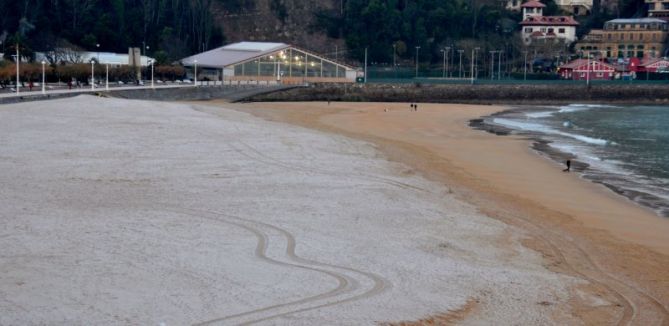 Elurra Ondarretan.: foto en Donostia-San Sebastián