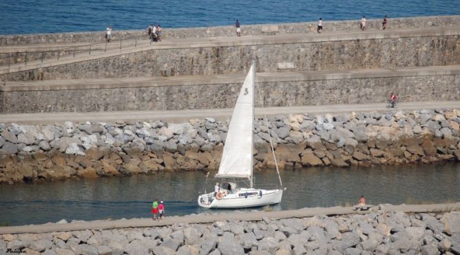 Entre Ormigon: foto en Zumaia