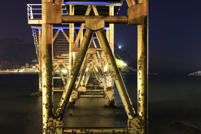 ESCALERAS DEL NAUTICO: foto en Donostia-San Sebastián