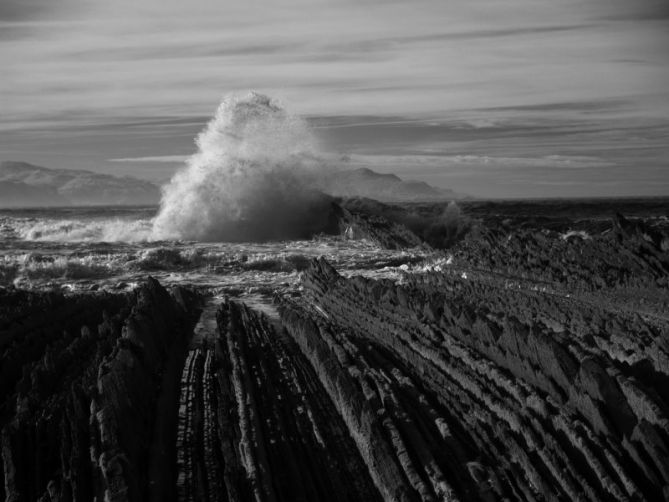 Explosion: foto en Zumaia