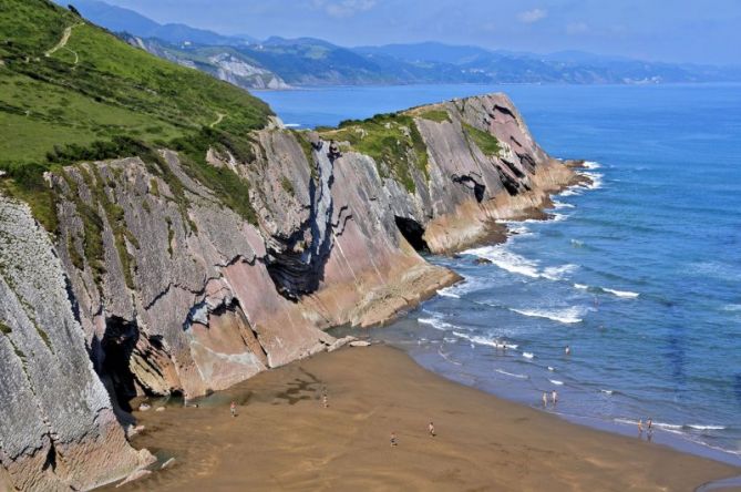 Flysch de Zumaia : foto en Zumaia