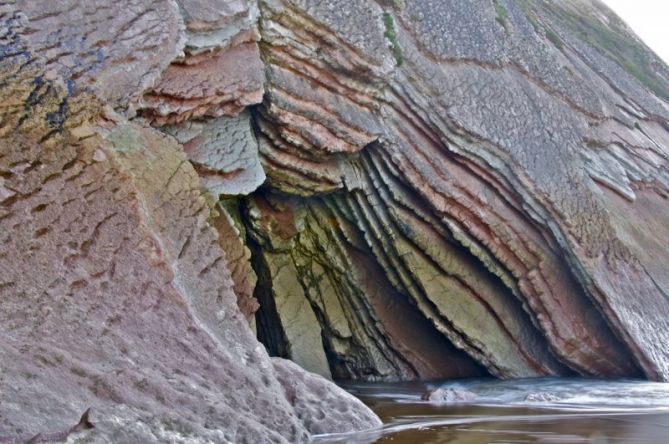 Flysch de Zumaia -6: foto en Zarautz