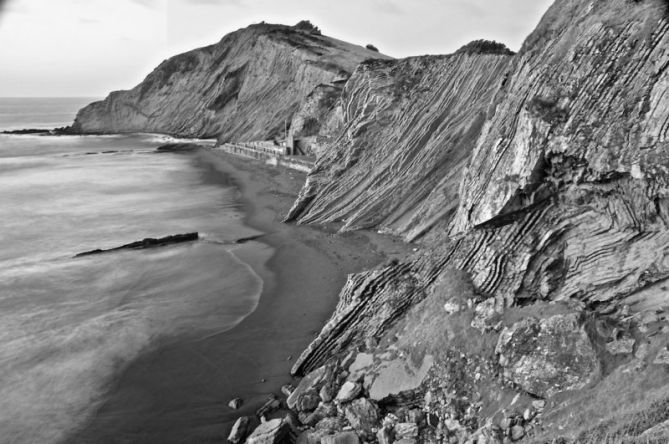 Flysh de Zumaia : foto en Zumaia