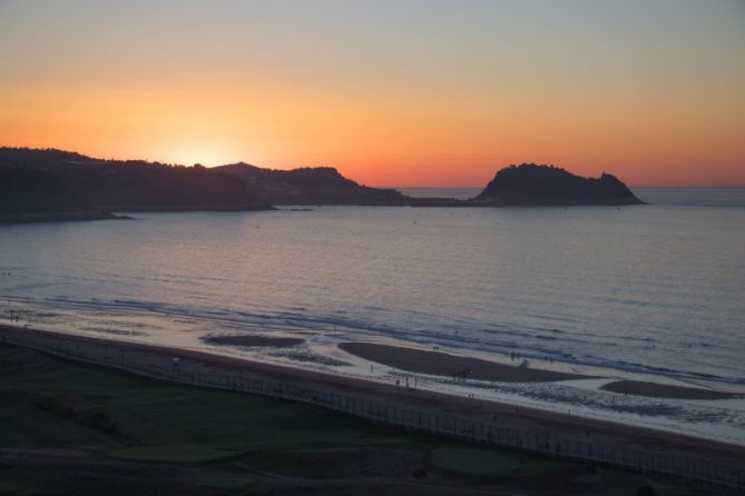 Getaria en la distancia: foto en Getaria