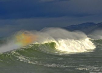 Grandes olas con viento sur 